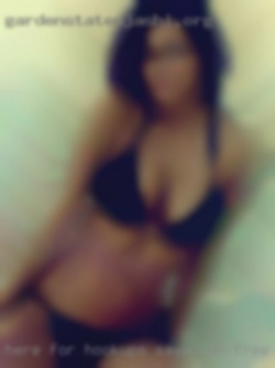 Here for hookups or Savannah free fwb only.