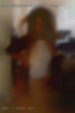 Yes, I love in heat sex going down on my   girl .