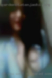 If you of naked woman want to chat, send me a text.